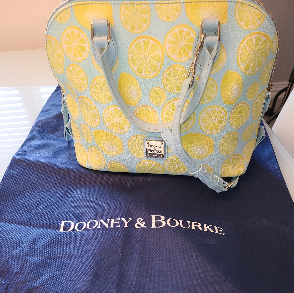 Dooney and bourke